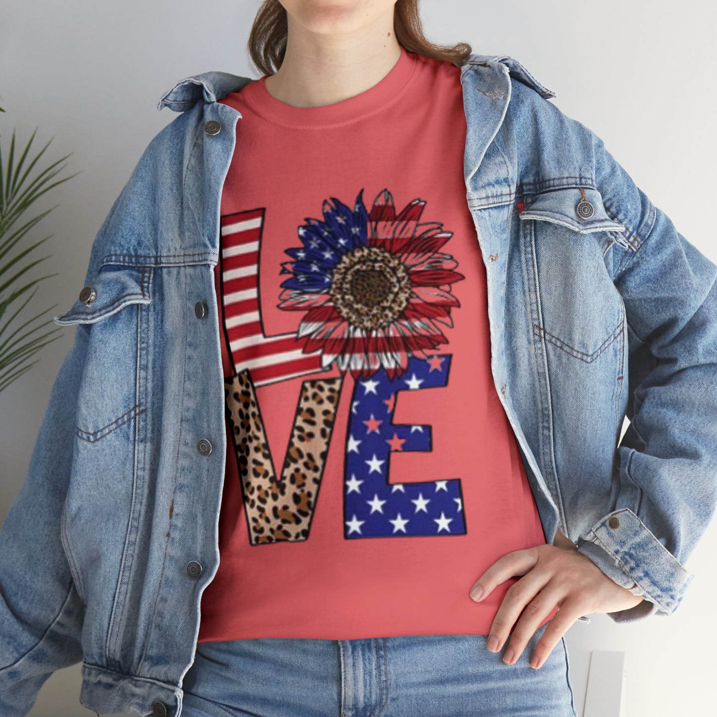 USA love- Heavy Cotton Tee