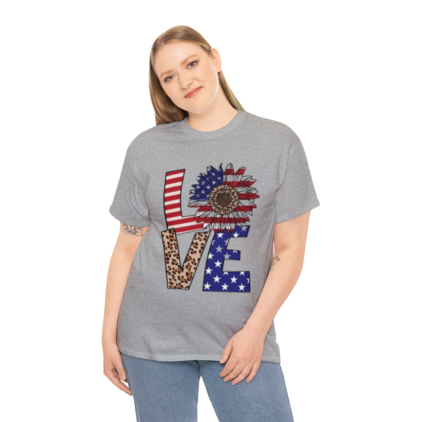USA love- Heavy Cotton Tee