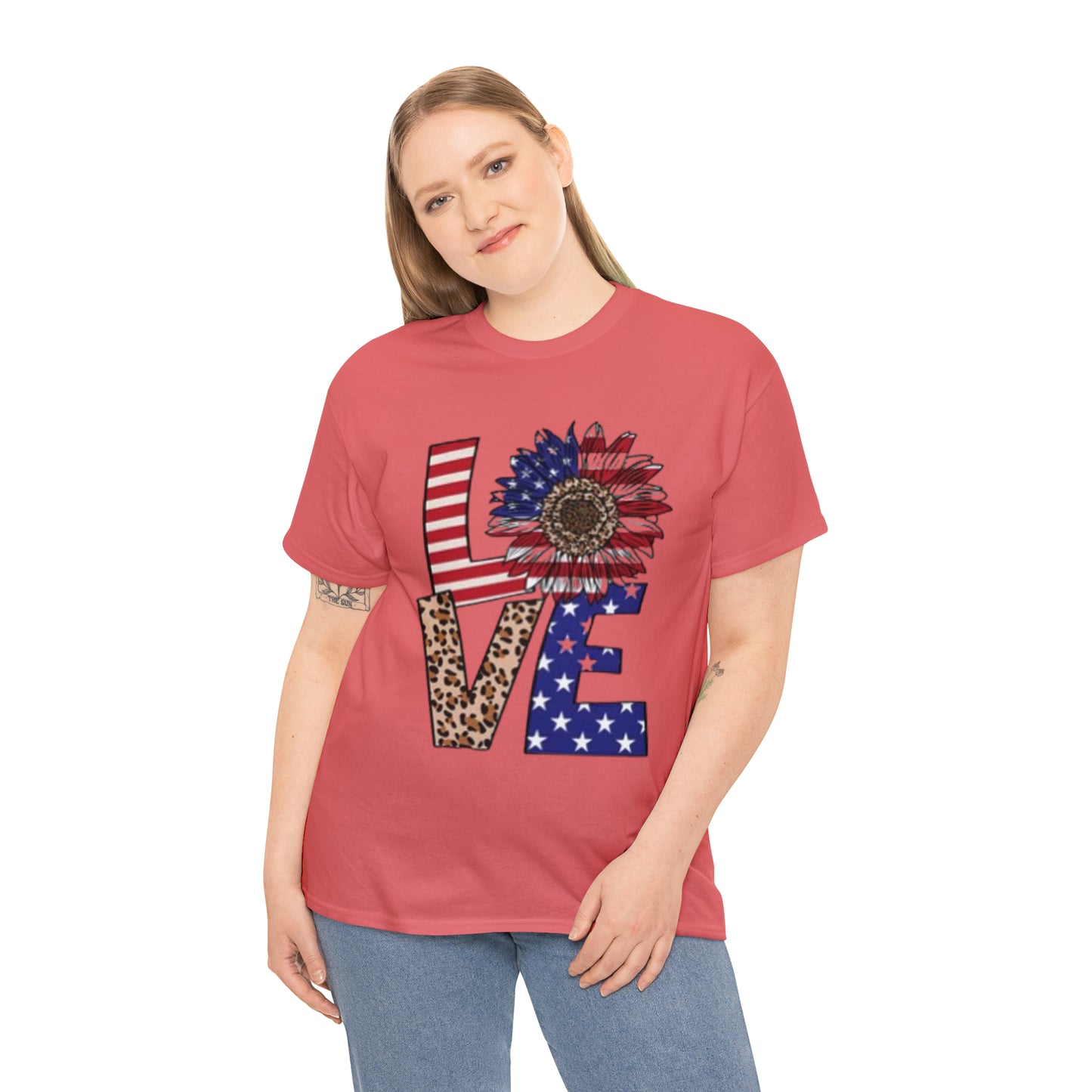 USA love- Heavy Cotton Tee