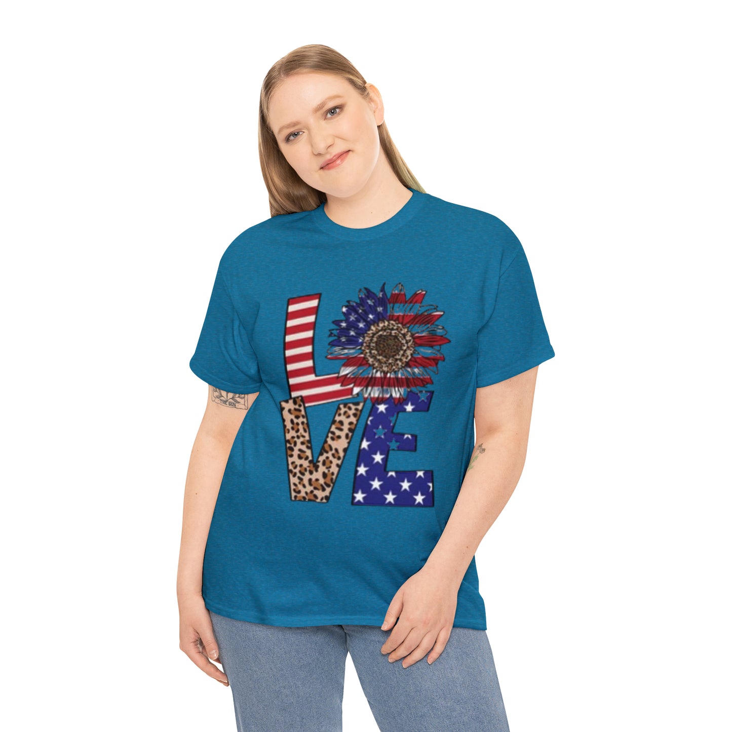 USA love- Heavy Cotton Tee