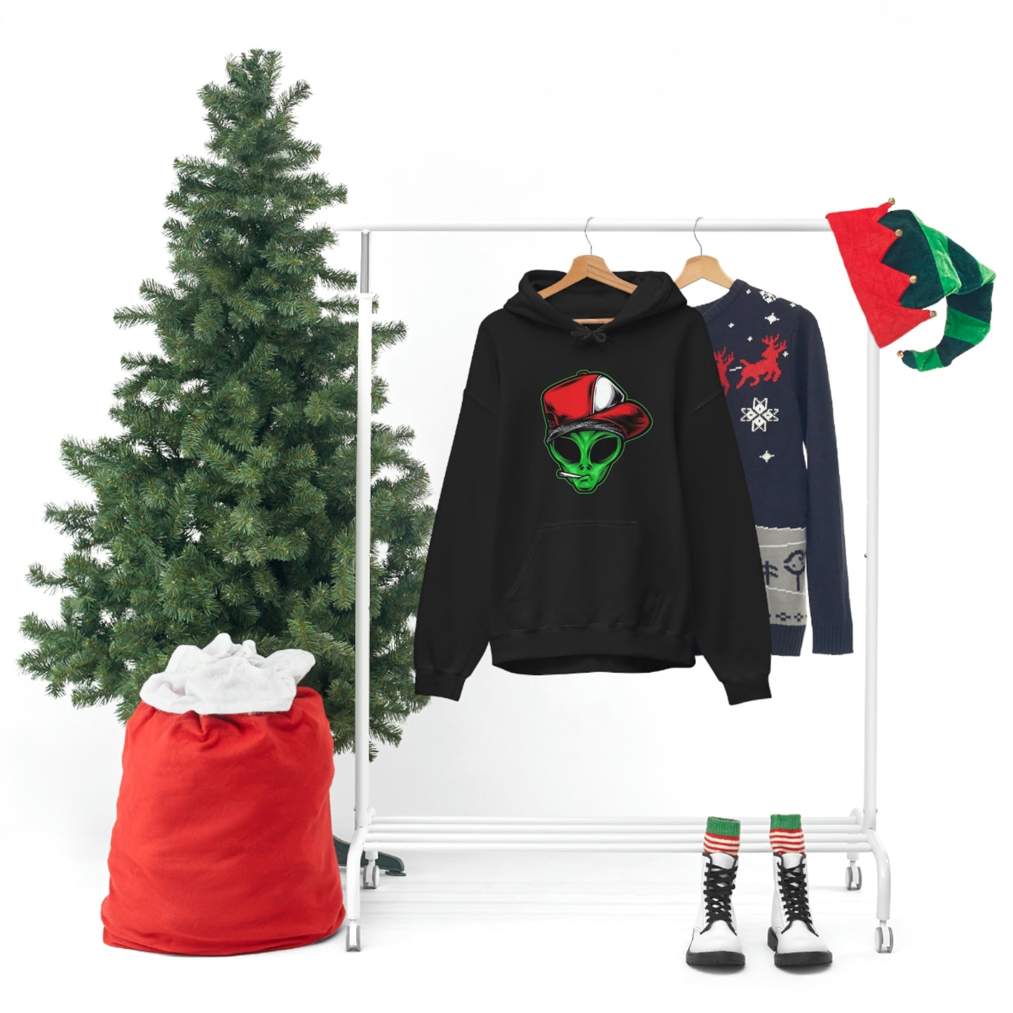 Alien- Heavy Blend™ Hooded Sweatshirt